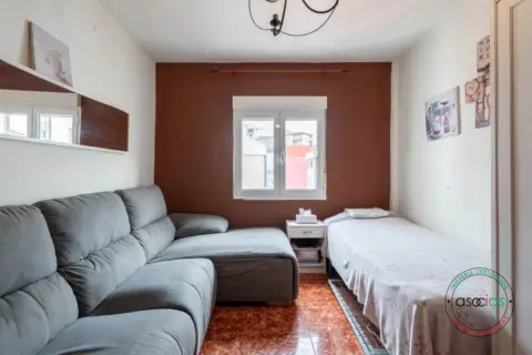 Piso en calle de Toledo, 23