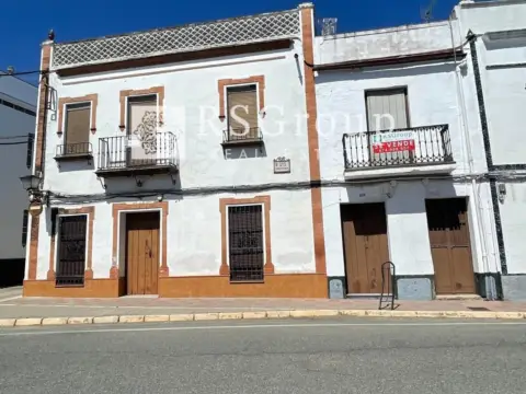 Casa en Santa Olalla del Cala