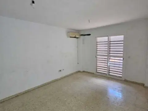 Piso en Urbanización Álamos III