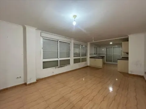 Piso en Carrera Joanot Martorell