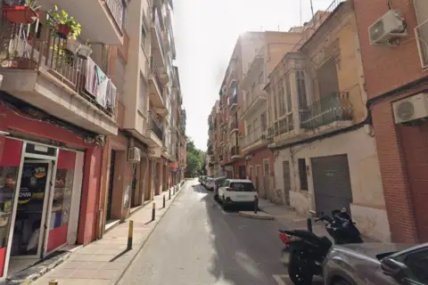 Piso en calle de la Gran Vía del Carmen