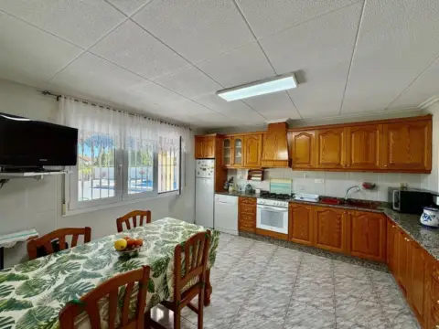 Chalet en Bonito Chalet Independiente en Venta en los Limoneros El Altet