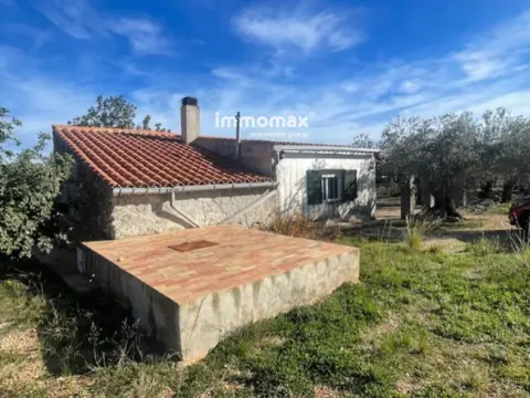 Finca rústica en L'Ampolla