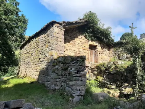 Casa en Bustasur