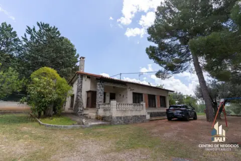 Chalet en calle Marivella, nº 154