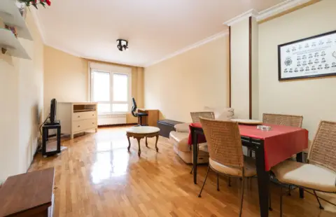 Piso en calle de Fernando Villamil, 8