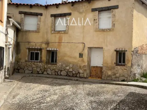 Casa en calle Calvario