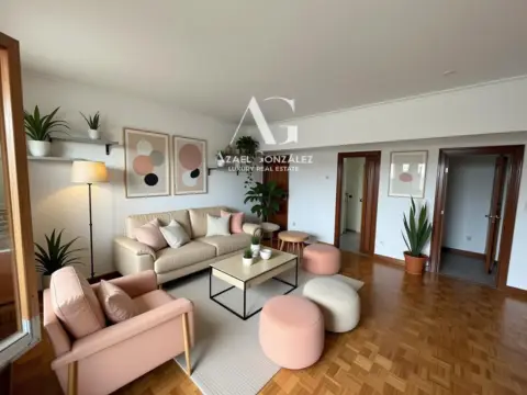 Piso en calle José Hierro, nº 20