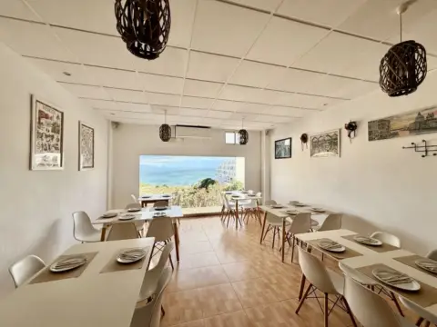 Local comercial en Bonito Local Comercial en Venta en Gran Alacant