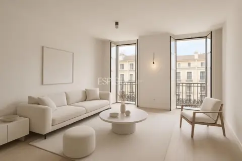 Piso en Plaça de la Independència