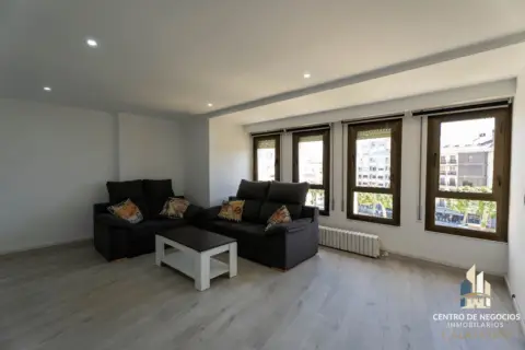 Piso en Plaza del Fuerte, 1