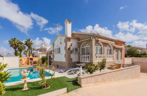 Chalet adosado en San Javier