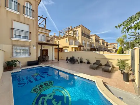 Dúplex en Pilar de La Horadada