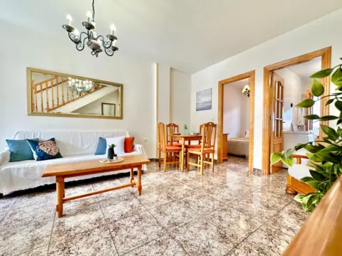 Dúplex en Santiago de La Ribera