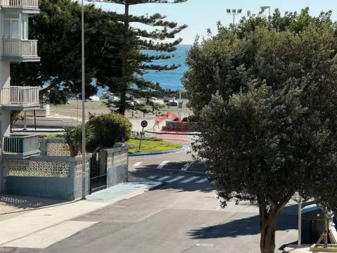 Dúplex en , Zona de Playa, Cerca del Mar, Pueblo