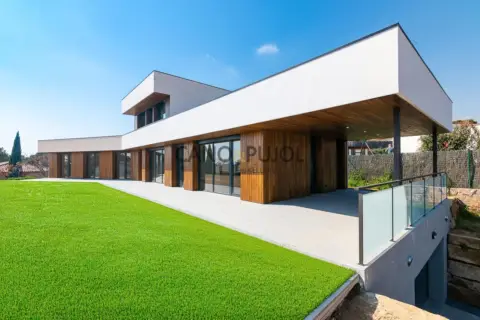 Casa en Santa Eulàlia de Ronçana