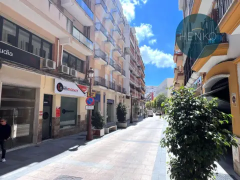 Piso en calle Palos de la Frontera, 13