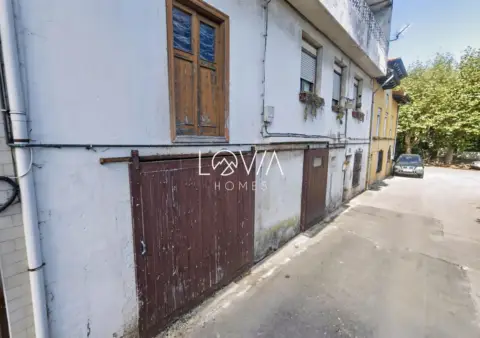 Piso en calle de Adarzo, 187