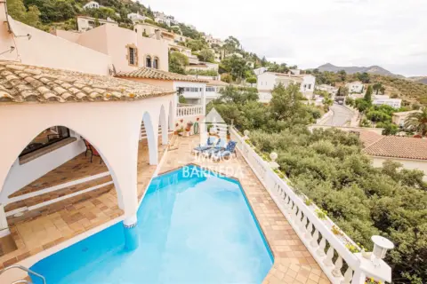 Chalet en Carrer d'Osca, 8