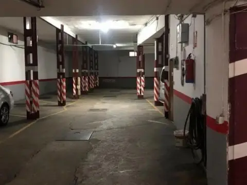 Garaje en calle del Padre Báñez, 2