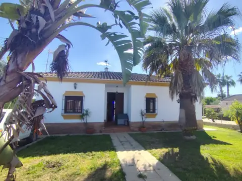 Chalet en Hinojos