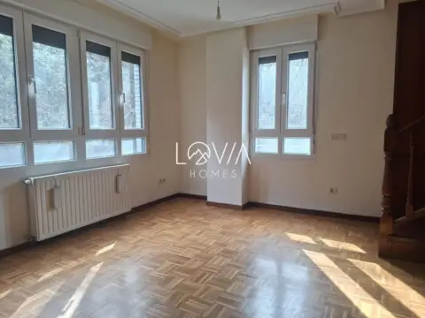 Piso en Barrio Bazuelo, 1