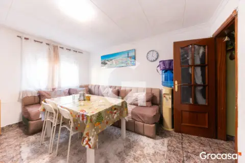 Piso en Avinguda de la Roureda