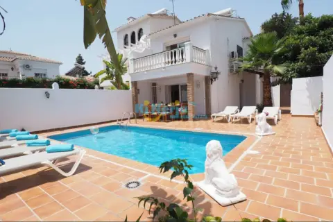 Casa adosada en Centro