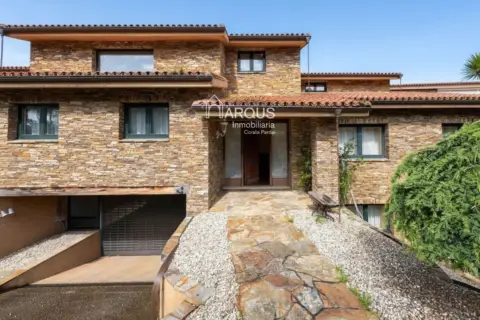 Chalet en O Grove (Casco Urbano)