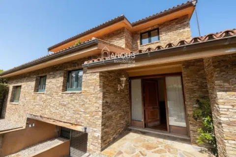 Chalet en O Grove (Casco Urbano)