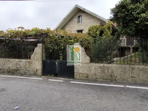 Casa en calle Lugar Seixido
