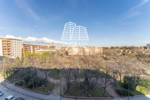 Ático en Carrer de Bahia Blanca, 2