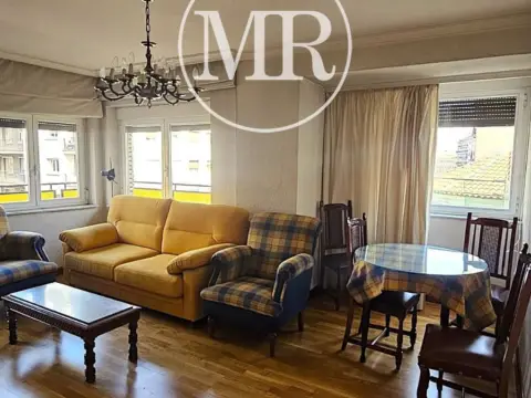 Piso en Paseo de Canalejas