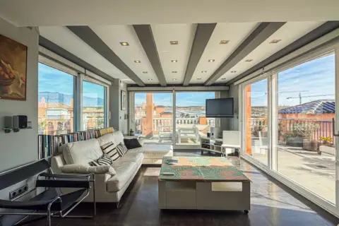 Ático en calle Virazón