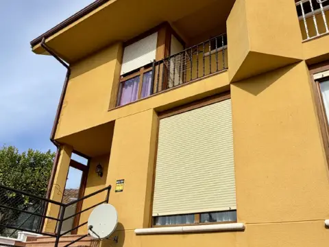 Casa en Barrio de Sobarzo Rotizas, 6