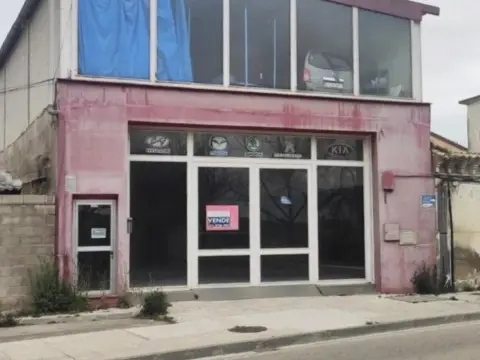 Local comercial en Carretera a Erla