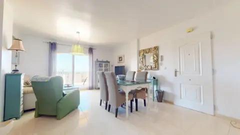 Piso en Los Geraneos