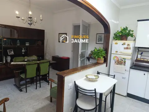 Piso en calle de Lestació