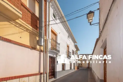 Chalet en San Clemente