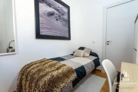 Habitación en calle de la Coral Bilbilitana, 10