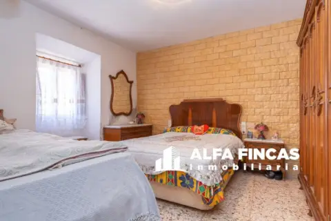 Casa en Tébar
