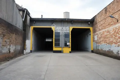 Nave industrial en A Estrada