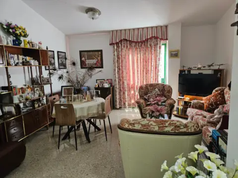 Piso en calle Cl Fernando Estevez Sacramen, nº 20