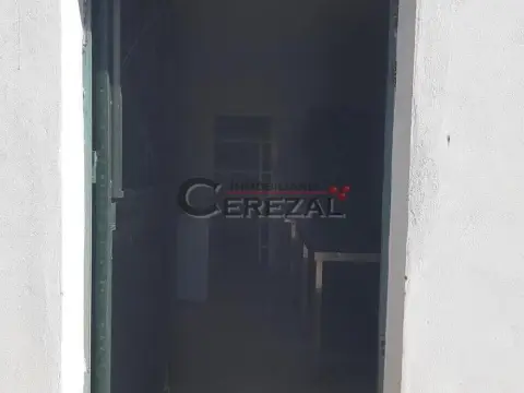Local comercial en Oeste