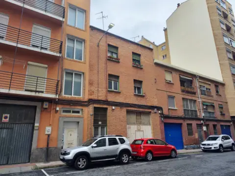 Local comercial en calle de San Lázaro