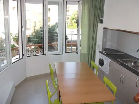 Estudio en Passeig de Pau Casals