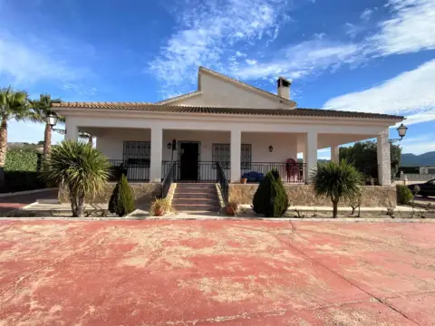 Finca rústica en Sax