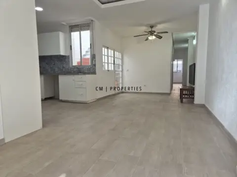 Casa adosada en calle de Sagrario Ferrandis