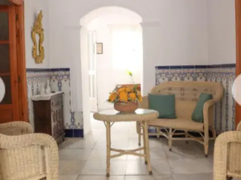 Casa adosada en Jimena de la Frontera