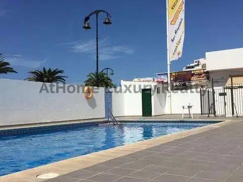 Chalet en Avenida Marítima Puerto de Santiago